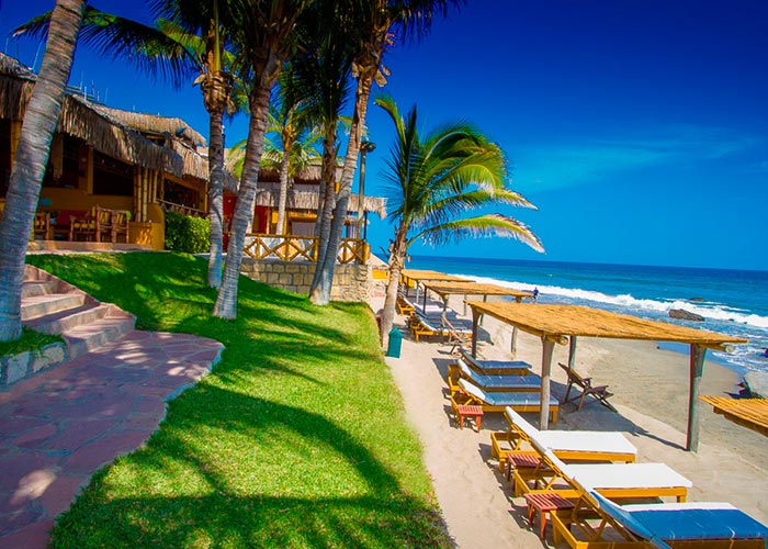 Relax y Diversion en la Playa de Mancora  (Arennas Hotel)